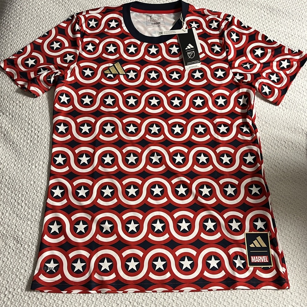 Adidas MLS soccer Marvel CAPTAIN AMERICA jersey men’s size medium with patch